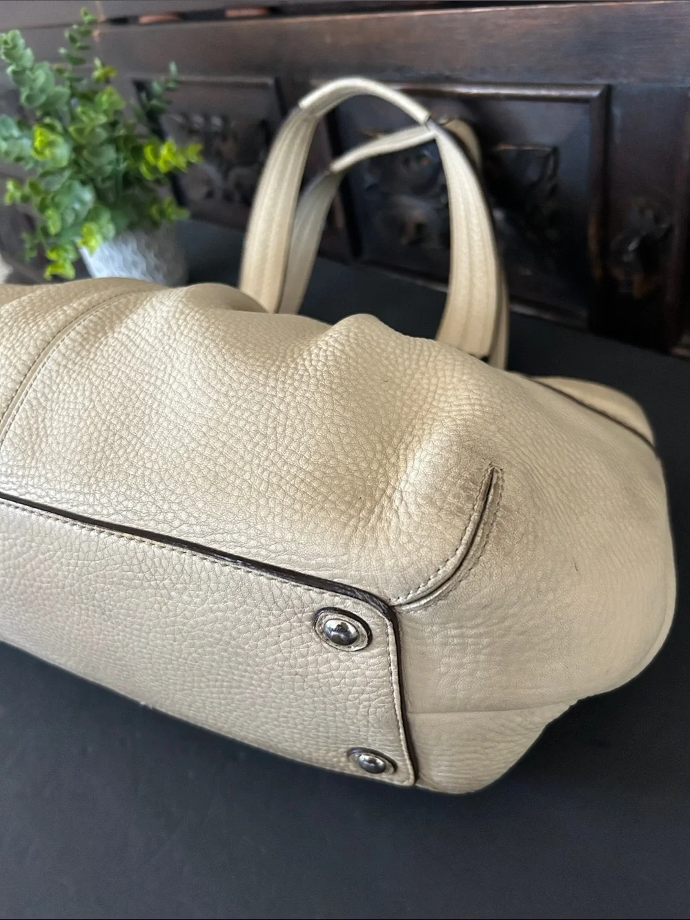 Coach F 13732 Cream Leather Shoulder Bag with Pink Charm
